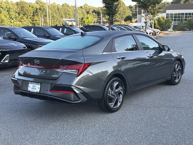 2024 Hyundai ELANTRA Limited