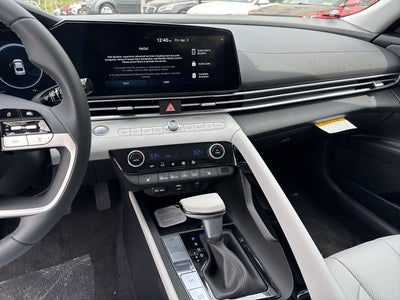 2026 Hyundai ELANTRA Limited