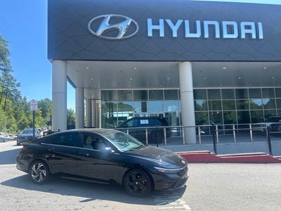 2024 Hyundai ELANTRA Limited