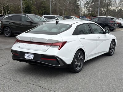 2026 Hyundai ELANTRA Limited