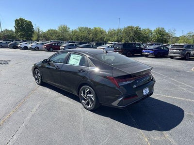 2026 Hyundai ELANTRA Limited