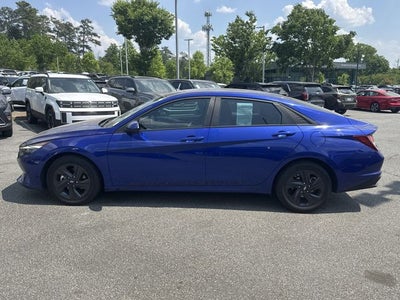 2021 Hyundai ELANTRA SEL
