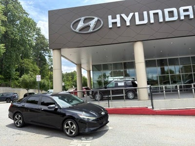 2023 Hyundai ELANTRA SEL