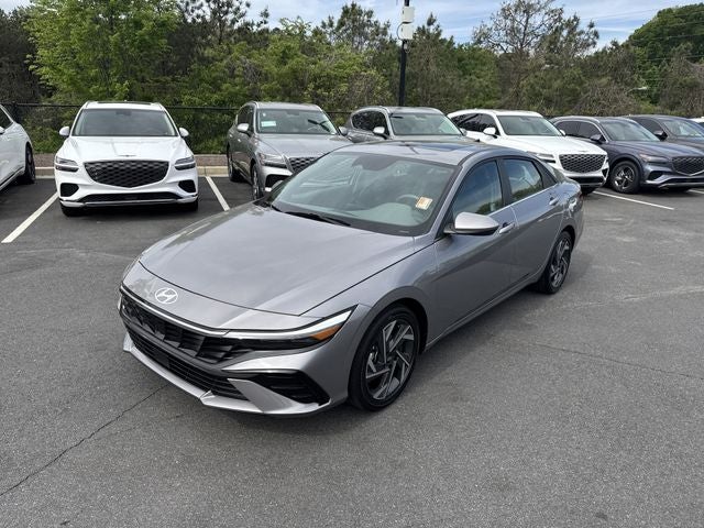 2025 Hyundai ELANTRA SEL Convenience