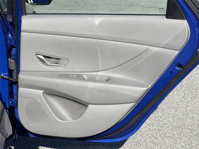 2025 Hyundai ELANTRA SEL Convenience