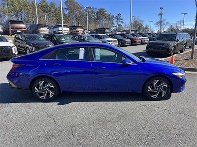 2025 Hyundai ELANTRA SEL Convenience