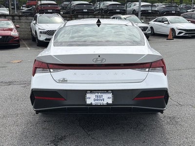 2025 Hyundai ELANTRA SEL Convenience