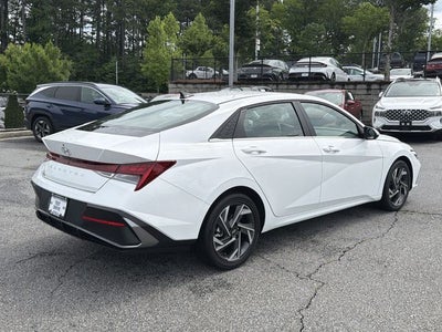 2025 Hyundai ELANTRA SEL Convenience
