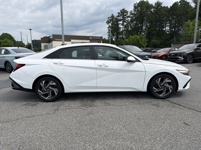 2025 Hyundai ELANTRA SEL Convenience