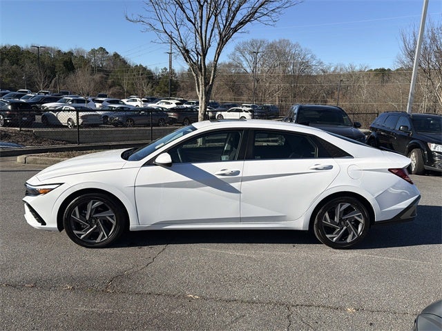 2025 Hyundai ELANTRA SEL Convenience