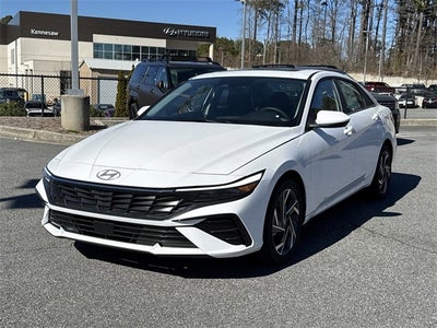 2025 Hyundai ELANTRA SEL Convenience