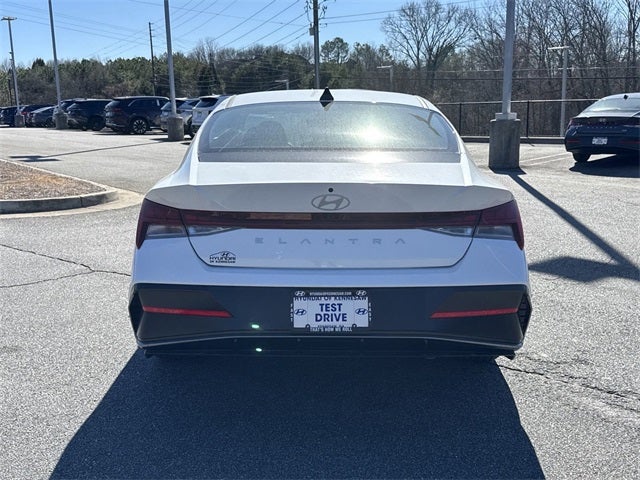 2025 Hyundai ELANTRA SEL Convenience