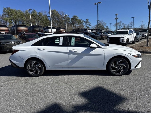 2025 Hyundai ELANTRA SEL Convenience