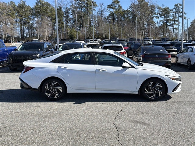 2025 Hyundai ELANTRA SEL Convenience