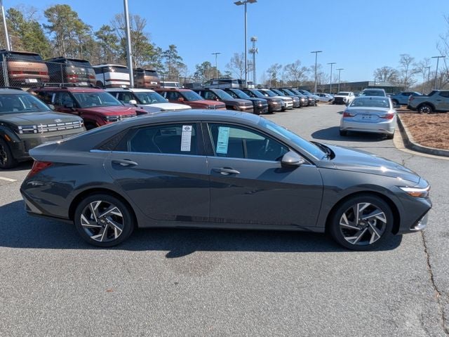 2025 Hyundai ELANTRA SEL Convenience