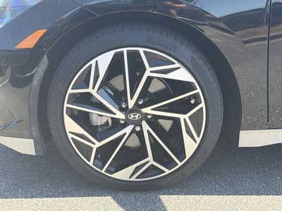 2024 Hyundai IONIQ 6 SEL
