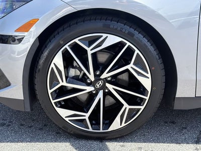 2024 Hyundai IONIQ 6 Limited