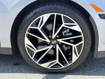 2024 Hyundai IONIQ 6 Limited