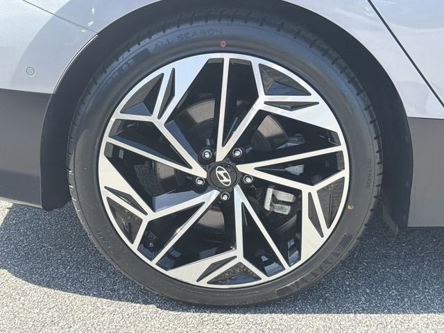 2024 Hyundai IONIQ 6 Limited