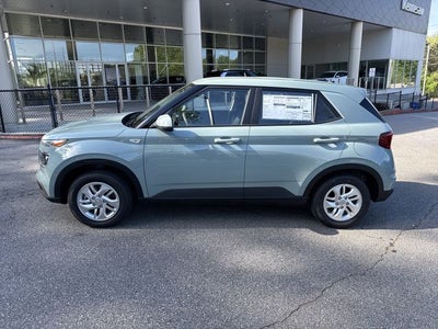 2026 Hyundai VENUE SE