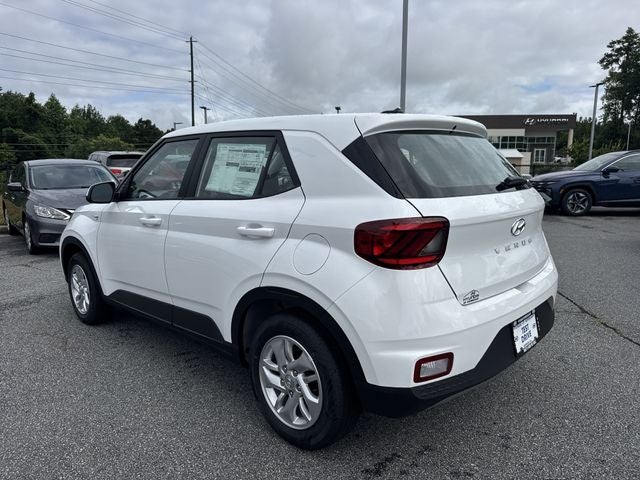 2026 Hyundai VENUE SE