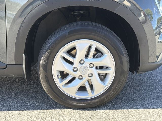 2024 Hyundai VENUE SE