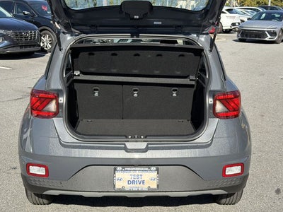2024 Hyundai VENUE SE