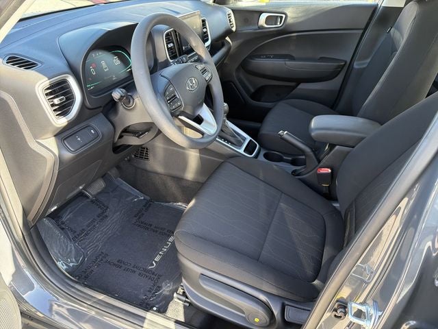 2024 Hyundai VENUE SE