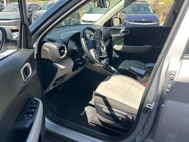 2024 Hyundai VENUE SEL