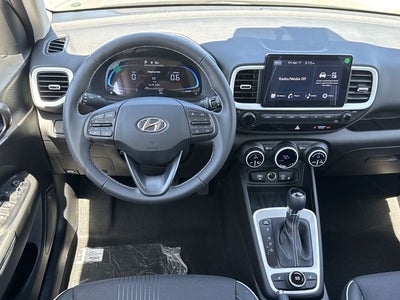 2026 Hyundai VENUE SEL W/Two-Tone Roof