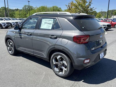 2026 Hyundai VENUE SEL W/Two-Tone Roof