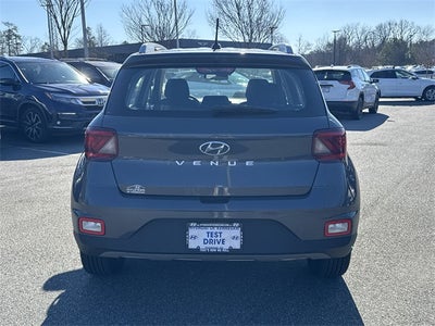 2025 Hyundai VENUE SEL