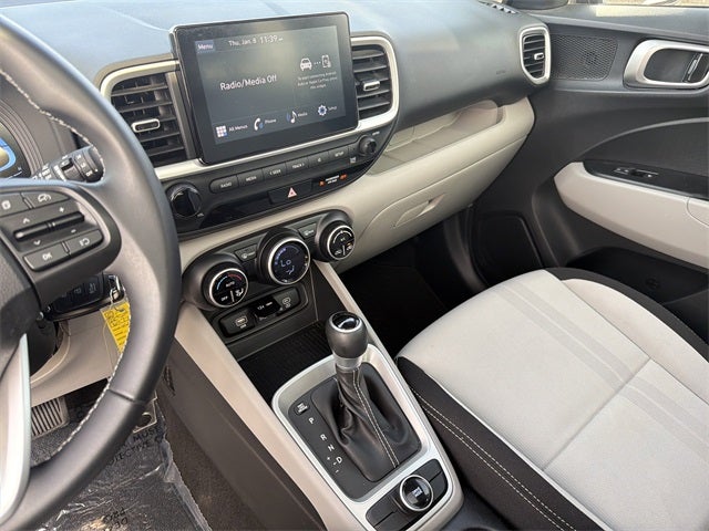 2023 Hyundai VENUE SEL