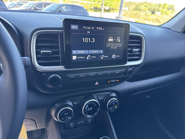 2023 Hyundai VENUE SEL