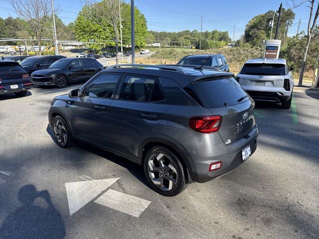 2023 Hyundai VENUE SEL