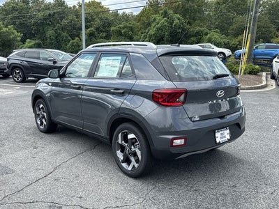 2025 Hyundai VENUE SEL