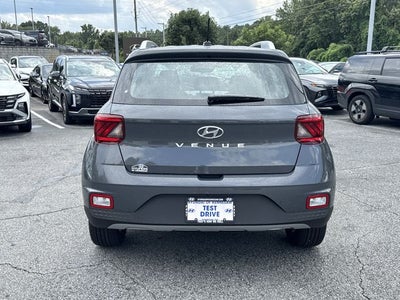 2025 Hyundai VENUE SEL