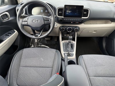2025 Hyundai VENUE Limited