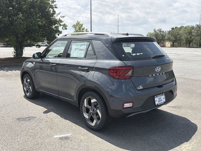 2026 Hyundai VENUE SEL W/Two-Tone Roof