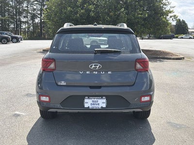 2026 Hyundai VENUE SEL W/Two-Tone Roof