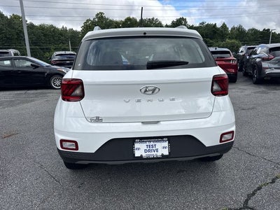 2025 Hyundai VENUE SEL
