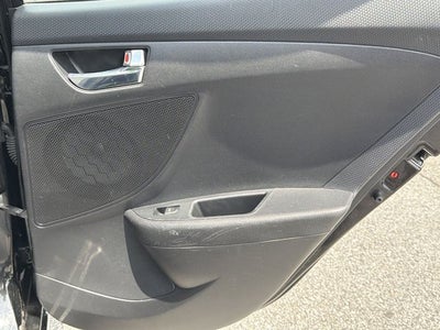 2013 Hyundai VELOSTER Base W/Gray