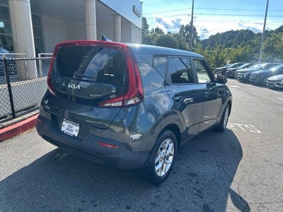 2022 Kia Soul LX