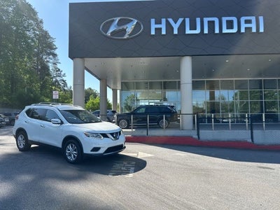 2016 Nissan Rogue SV