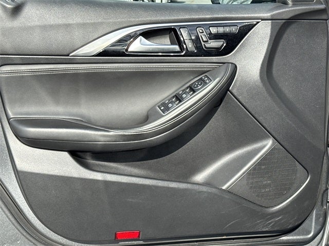 2019 INFINITI QX30 LUXE