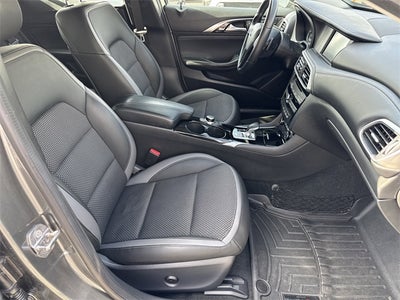 2019 INFINITI QX30 LUXE