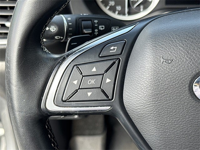 2019 INFINITI QX30 LUXE