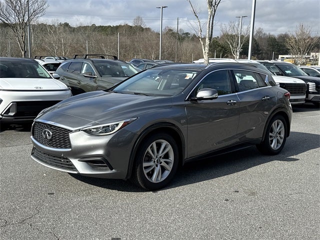2019 INFINITI QX30 LUXE