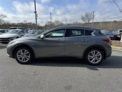 2019 INFINITI QX30 LUXE