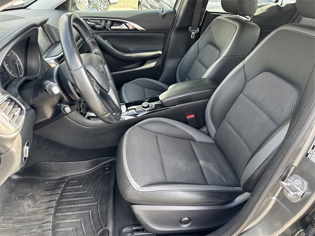 2019 INFINITI QX30 LUXE